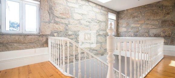 4 bedrooms House in Porto, Portugal No. 113444 10