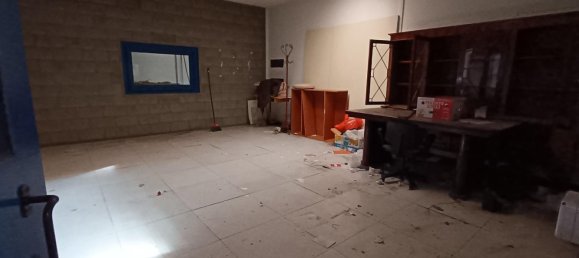 550m² Warehouse in Alessandria, Italy No. 115574 6