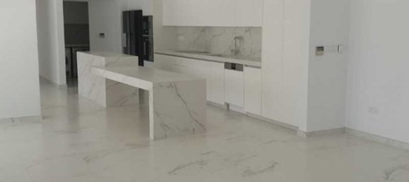 4 bedrooms Commercial property in Agios Tychonas, Cyprus No. 13651 2