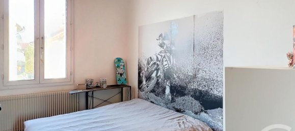 Moradia em banda T2 em Saint-Jean-de-la-Ruelle, France N.º 80553 8