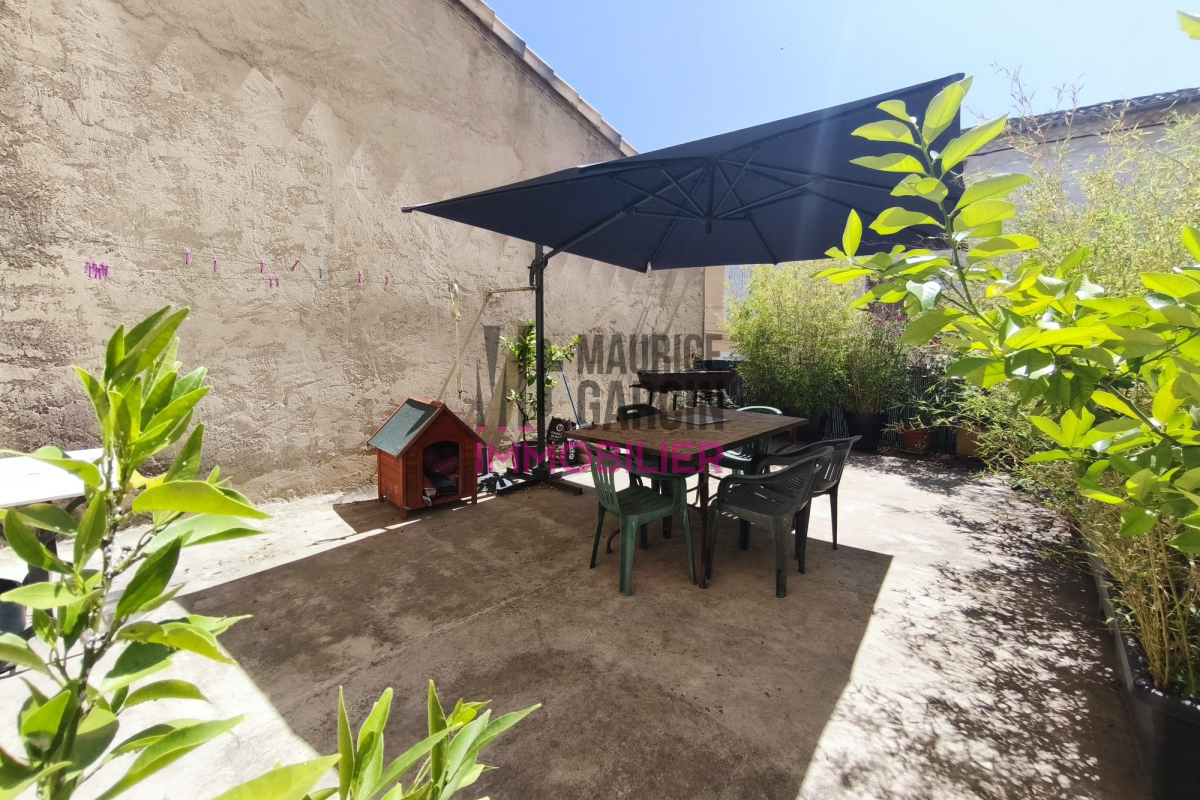 Casa de 4 habitaciónes en Caromb, France No. 285621