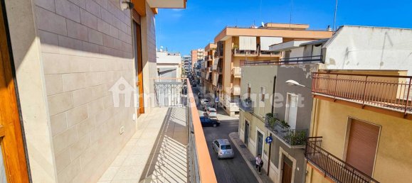 3 bedrooms Apartment in Andria, Italy No. 111919 7