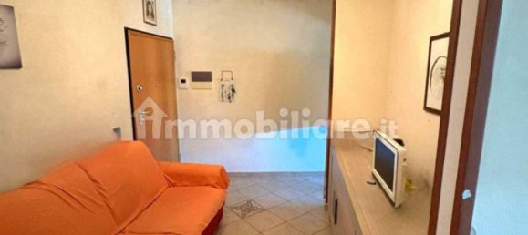 1 bedroom Apartment in Modena, Italy No. 279941 2