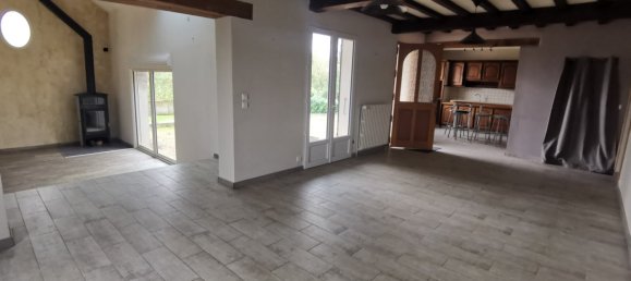 4 chambres Villa à Channay-sur-Lathan, France No. 69287 2