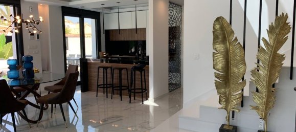 3 غرف نوم فيلا في Torrevieja, Spain رقم 290339 7