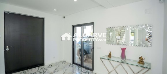 4 bedrooms House in Olhao, Portugal No. 99483 8