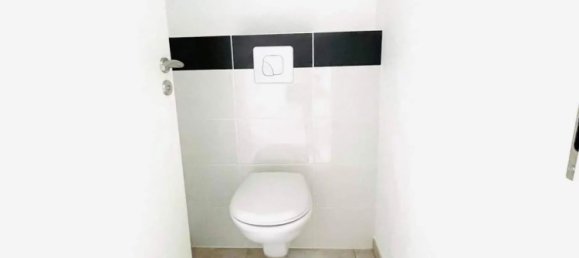 Apartamento de 2 habitaciónes en Cosnes-et-Romain, France No. 99673 12