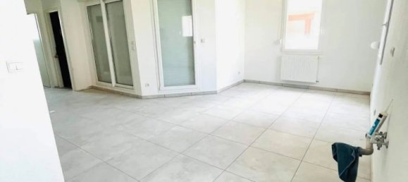 Apartamento de 2 habitaciónes en Cosnes-et-Romain, France No. 99673 14