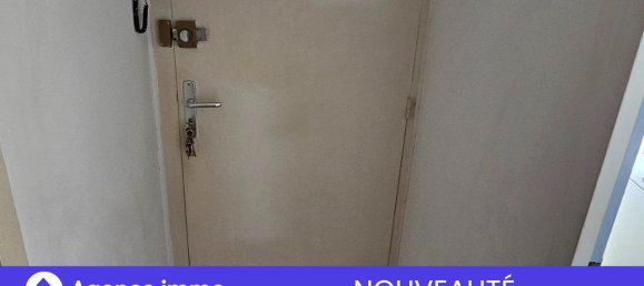 Studio in Tours, France No. 90349 12