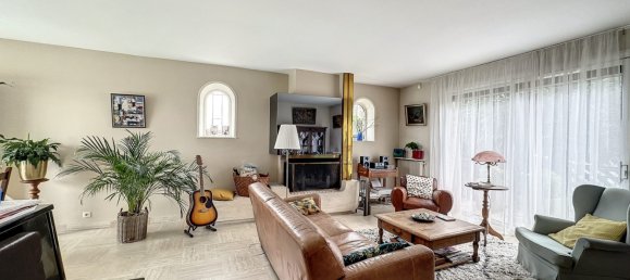 5 غرف نوم منزل في Sucy-en-Brie, France رقم 321141 3