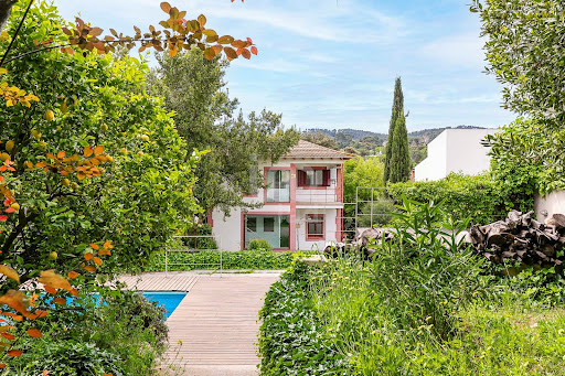 Villa de 4 dormitorios en Barcelona, Spain No. 179654