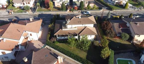 5 bedrooms Villa in Bovolone, Italy No. 297443 27