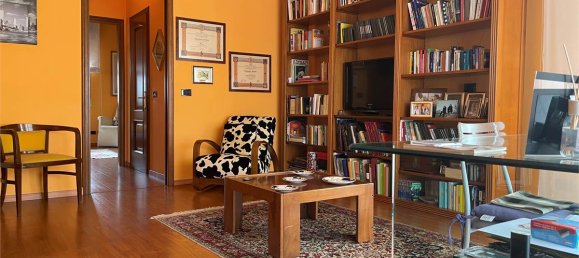 5 bedrooms Villa in Bovolone, Italy No. 297443 16