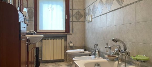 5 bedrooms Villa in Bovolone, Italy No. 297443 12