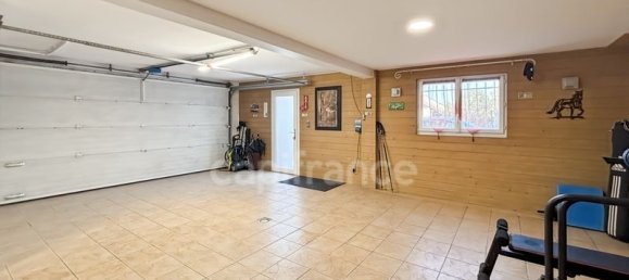 4 Schlafzimmer Villa in Feigeres, France, Nr. 203925 14