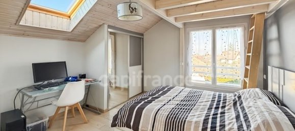 4 Schlafzimmer Villa in Feigeres, France, Nr. 203925 11