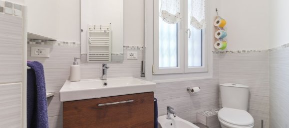 3 bedrooms Apartment in Bologna, Italy No. 318764 16