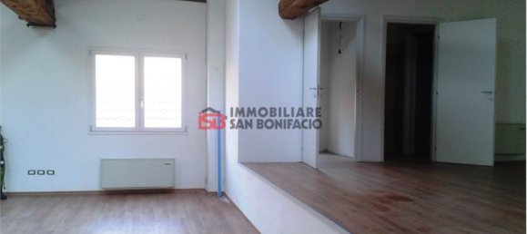 Studio in San Bonifacio, Italy No. 120562 3