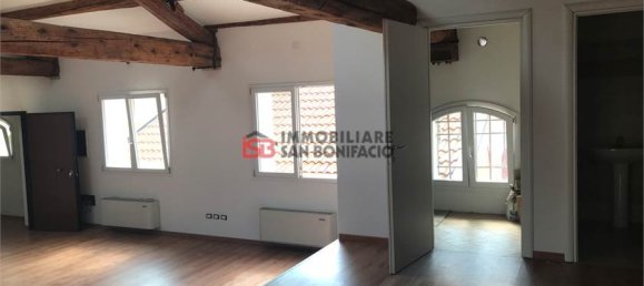 Studio in San Bonifacio, Italy No. 120562 7