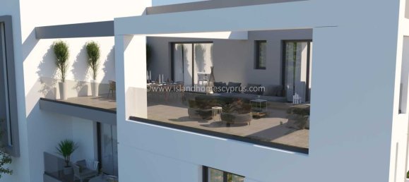 2 bedrooms House in Deryneia, Cyprus No. 24008 11