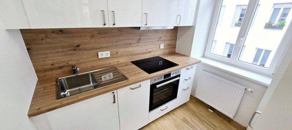 3 rooms Apartment in Hernals, Austria No. 134686 4