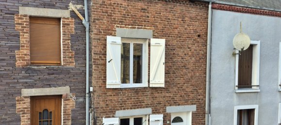 2 bedrooms House in Fumay, France No. 45439 7