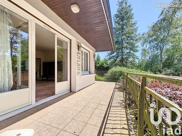 Casa de 3 dormitorios en Yonne, France No. 363670