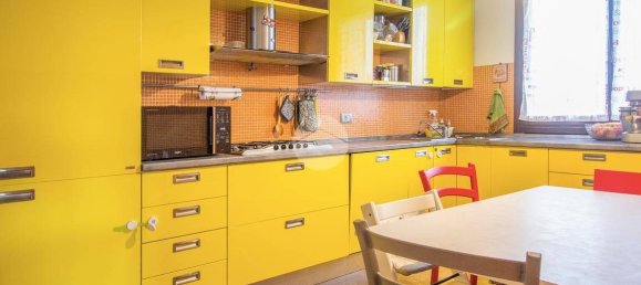 2 غرف نوم شقة في Garbagnate Milanese, Italy رقم 360222 4