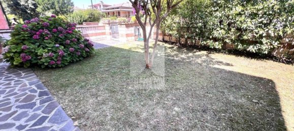 2 chambres Appartement à Curtatone, Italy No. 353821 2