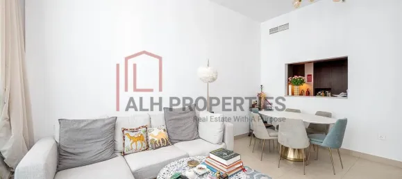 2 bedrooms Apartment in Zabeel, UAE No. 121794 2