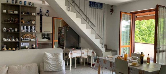 Дуплекс с 5 спальнями в Сканцорошате, Италия № 380809 17