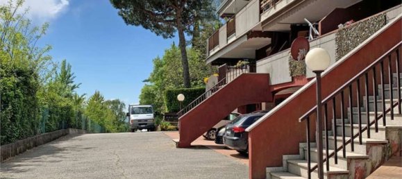 Дуплекс с 5 спальнями в Сканцорошате, Италия № 380809 8