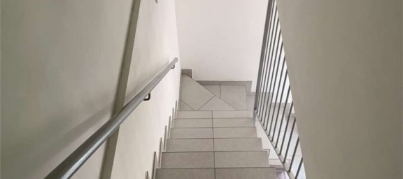 Дуплекс с 5 спальнями в Сканцорошате, Италия № 380809 2