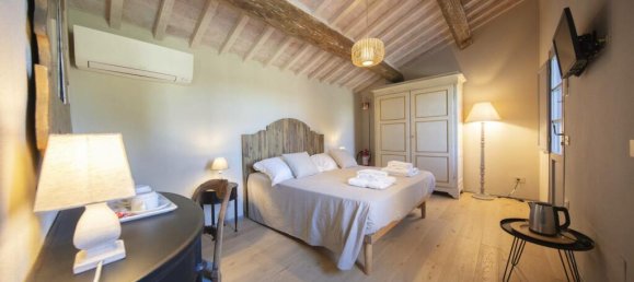 8 bedrooms House in Pienza, Italy No. 56433 6