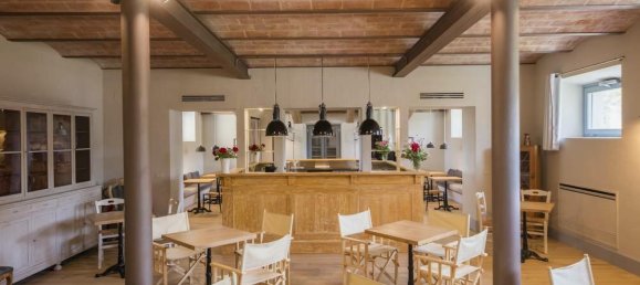 8 bedrooms House in Pienza, Italy No. 56433 2