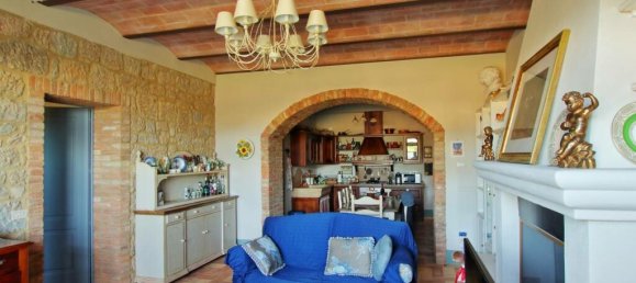 8 bedrooms House in Pienza, Italy No. 56433 11