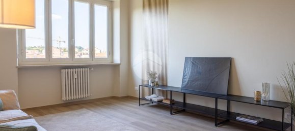 2 bedrooms Apartment in Chieri, Italy No. 305686 2