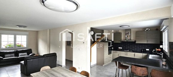 3 bedrooms House in Theding, France No. 241921 3