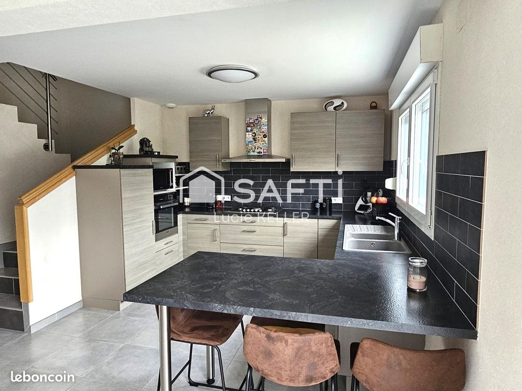 3 bedrooms House in Theding, France No. 241921