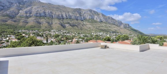 4 bedrooms Villa in Denia, Spain No. 2507 10