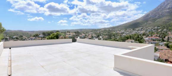 4 bedrooms Villa in Denia, Spain No. 2507 6