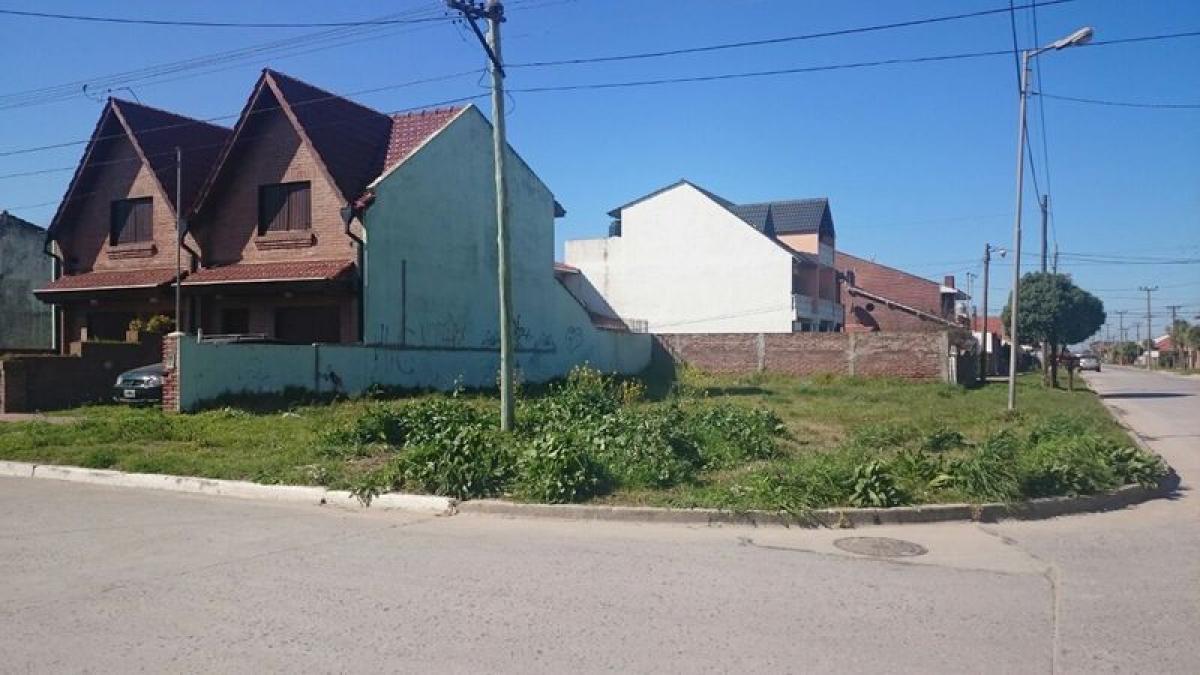 200m² Land in Mar del Plata, Argentina No. 118412