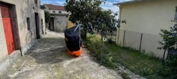4 rooms House in Ferentino, Italy No. 135994 8