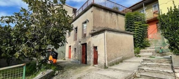 4 rooms House in Ferentino, Italy No. 135994 4