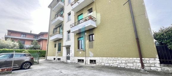 4 rooms Apartment in Brescia, Italy No. 86691 13