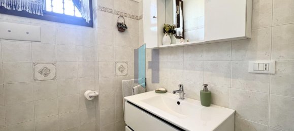 4 rooms Apartment in Brescia, Italy No. 86691 17