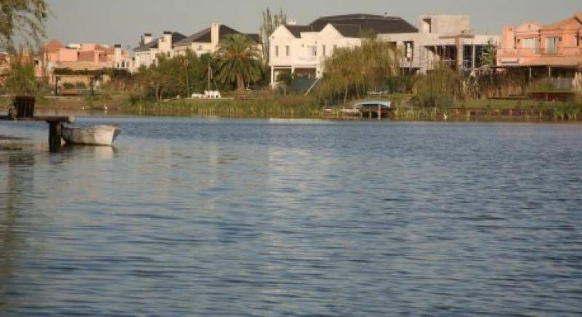  Land in Tigre, Argentina No. 44429