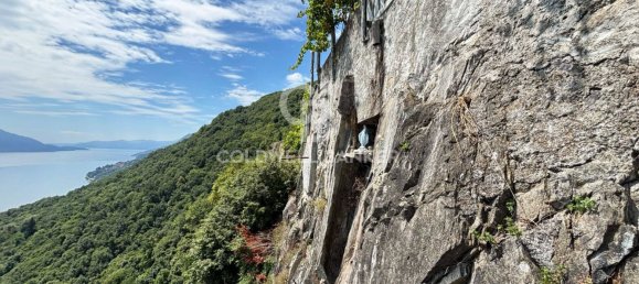 8 bedrooms Villa in Cannero Riviera, Italy No. 323204 9