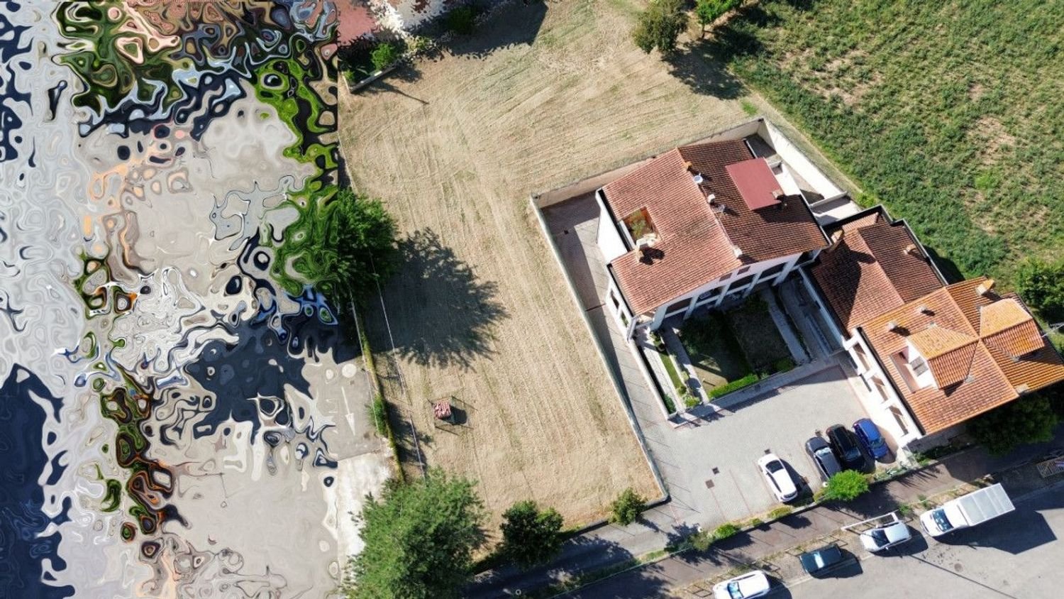 Grundstück in Montevarchi, Italy 309m², Nr. 258076