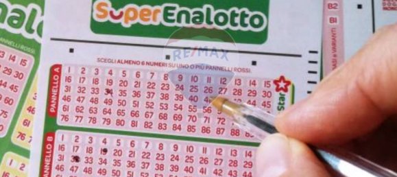 2 rooms Commercial property in Catania, Italy No. 170024 4